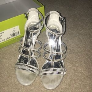 Gianni Bini Platinum Collection Heels